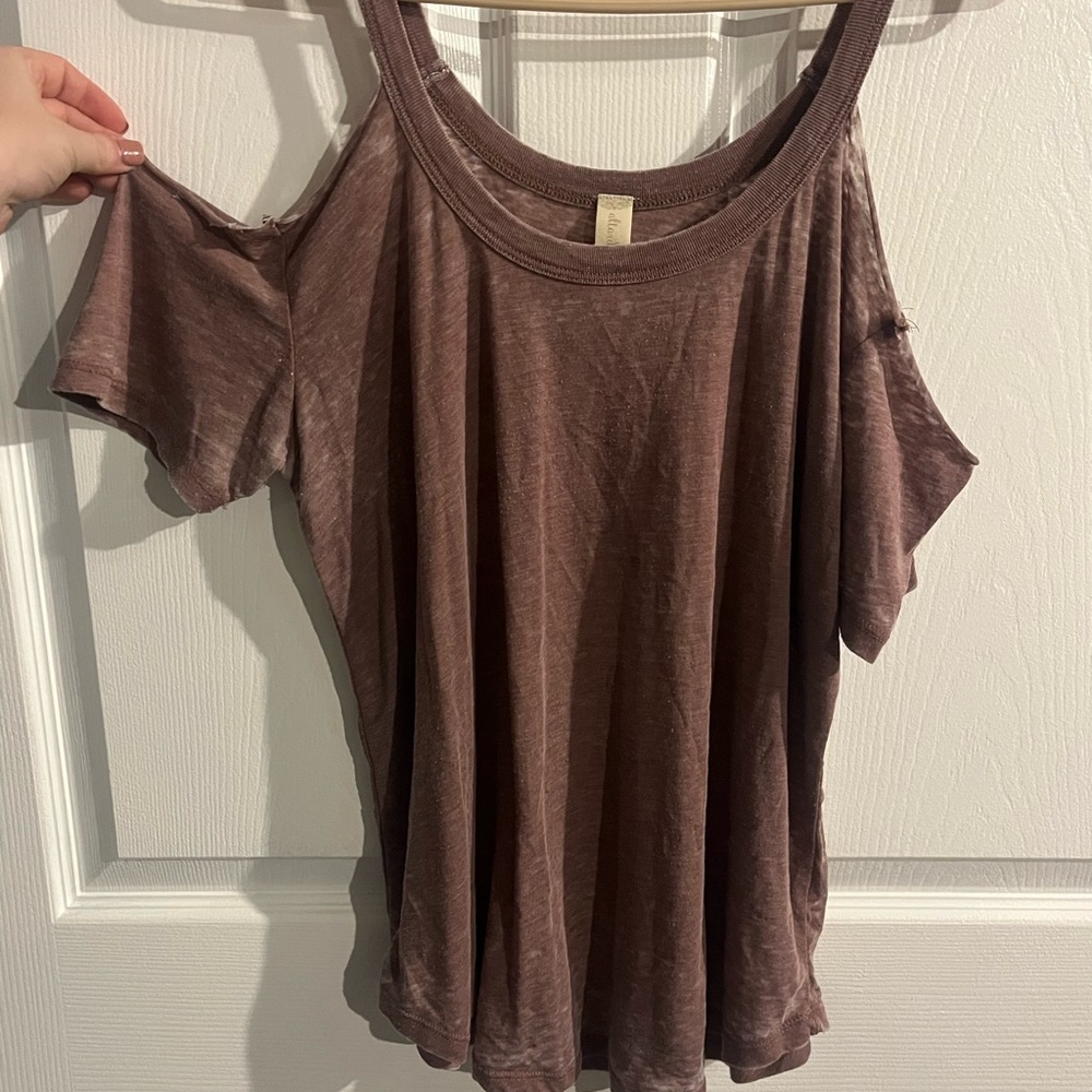 Off the shoulder tshirt